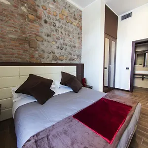 https://arena-luxury-rooms.hotelinveneto.com